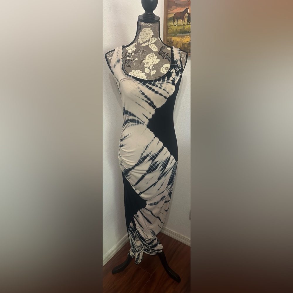 Young Fabulous & Broke  Black and Cream Dress